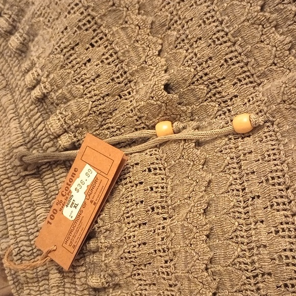 Blanco By Nature Crochet Crop Top + Skirt Set - Picture 7 of 8